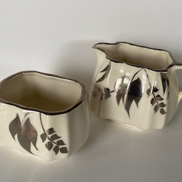 Vintage Sandland Ware Creamer and Sugar. Cream and Gold - Picture 2 of 13